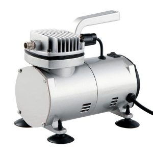 Oliefri stempelkompressor